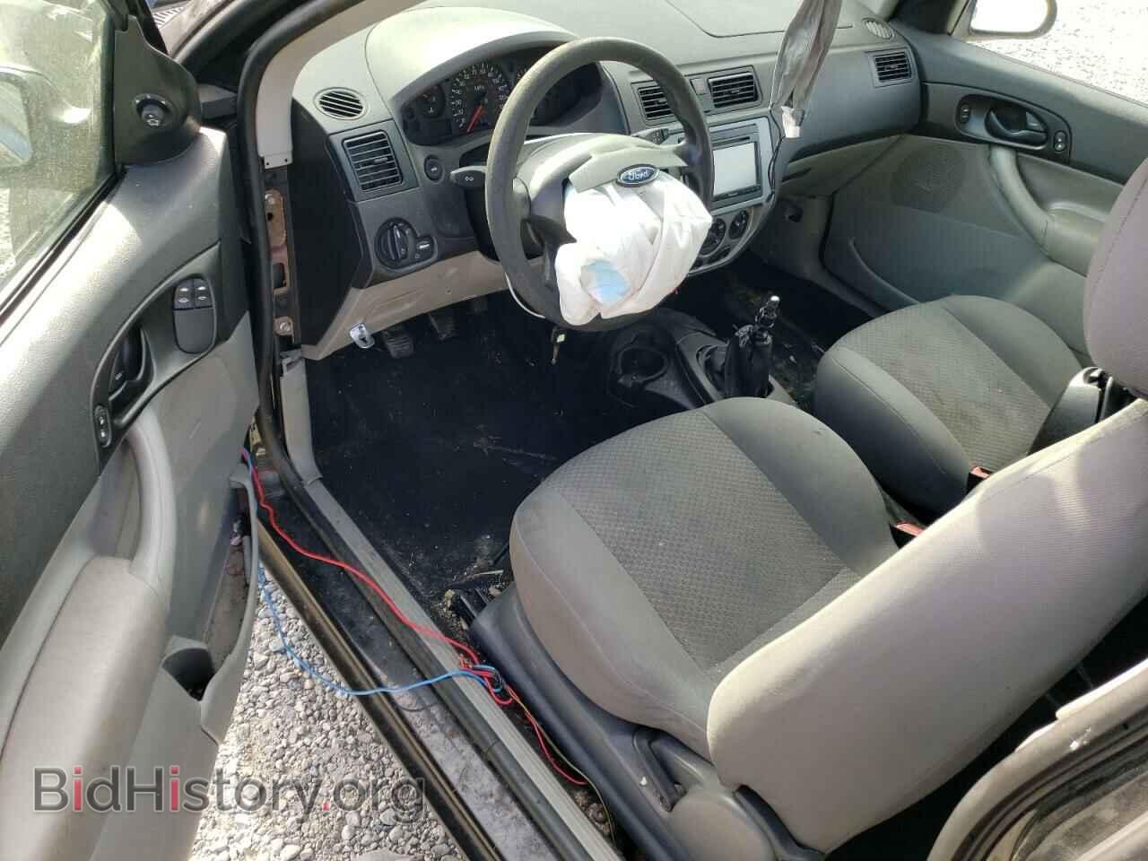 2007 FORD FOCUS - VIN: 1FAFP31N97W325499 - Фото 8