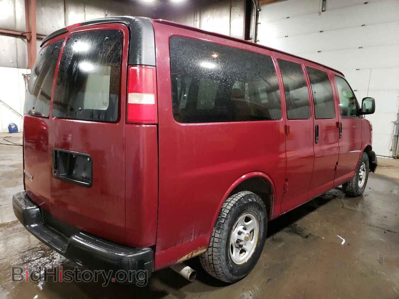 2007 CHEVROLET EXPRESS - VIN: 1GNFH15T571215557 - Фото 3