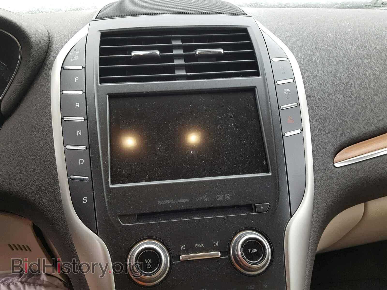 2017 LINCOLN MKC SELECT - VIN: 5LMCJ2C90HUL44957 - Фото 9