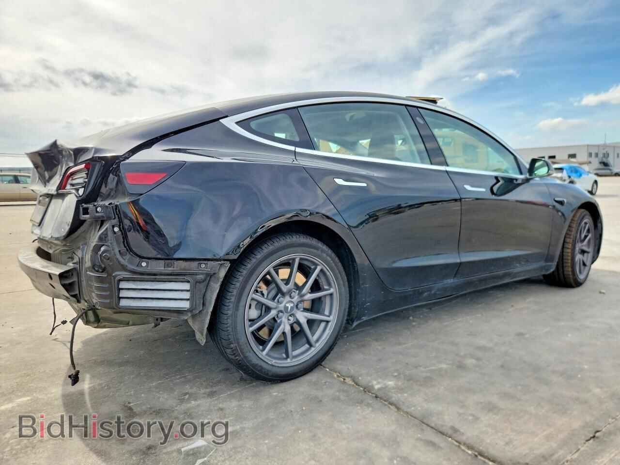2018 TESLA MODEL 3 - VIN: 5YJ3E1EAXJF152943 - Фото 3