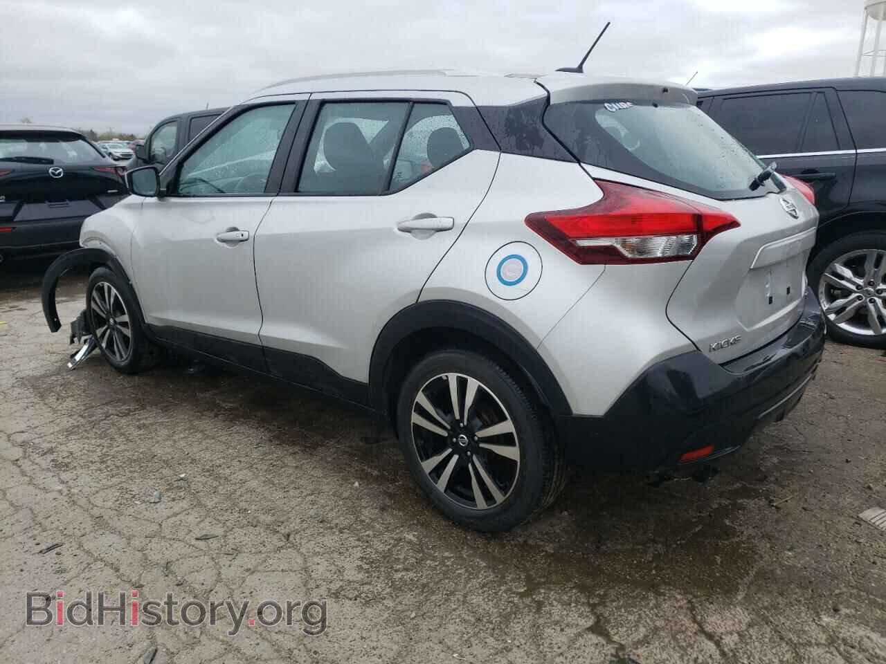 2019 NISSAN KICKS - VIN: 3N1CP5CU3KL535367 - Фото 2