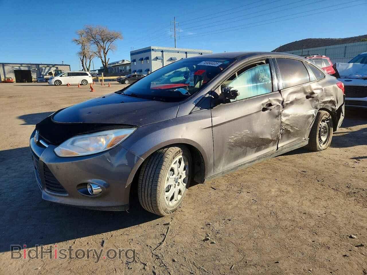 Photo 1FAHP3F23CL470170 - FORD FOCUS 2012