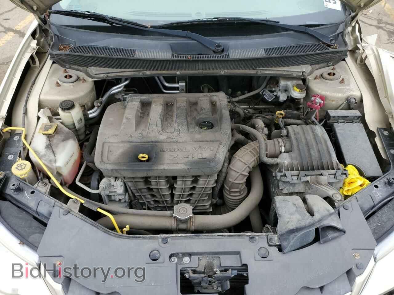 2010 CHRYSLER SEBRING - VIN: 1C3CC5FB6AN188204 - Фото 11