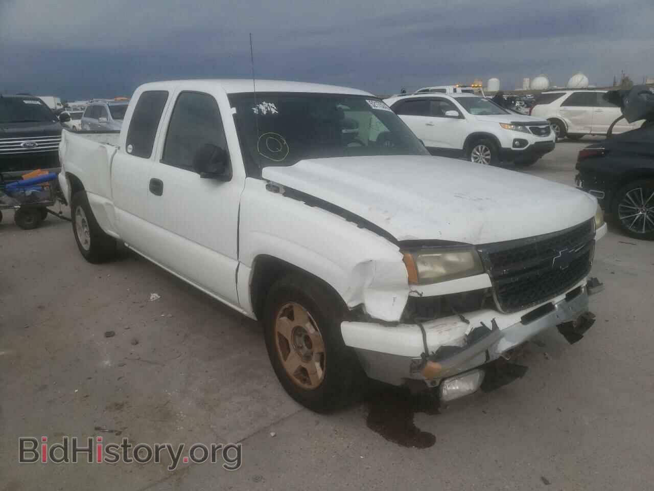 Фотография 1GCEC19V76Z265925 - CHEVROLET SILVERADO 2006