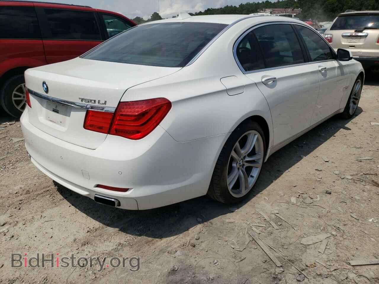 2009 BMW 7 SERIES - VIN: WBAKB83519CY58207 - Фото 4