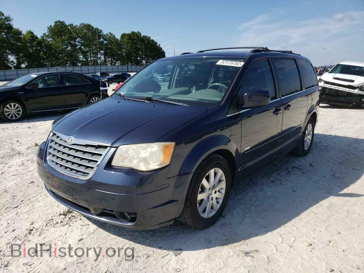2008 CHRYSLER MINIVAN - VIN: 2A8HR54P48R841150 - Фото 2