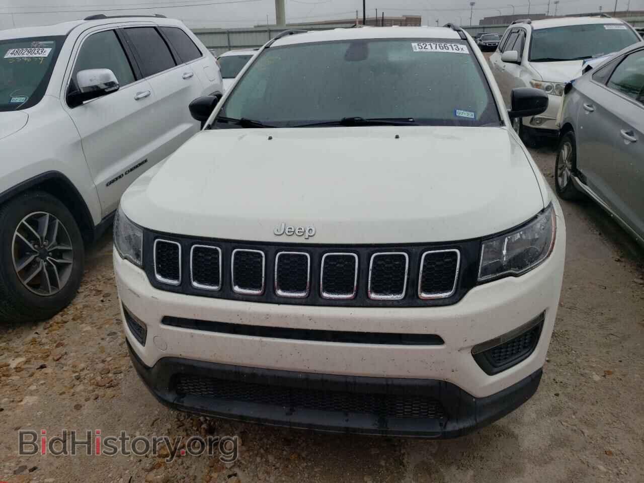 2018 JEEP COMPASS - VIN: 3C4NJCAB4JT286198 - Фото 3