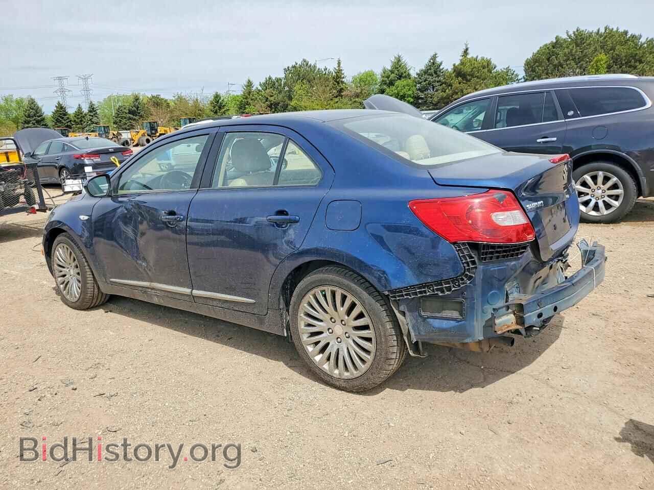 2011 SUZUKI KIZASHI - VIN: JS2RF9A31B6110791 - Photo 2