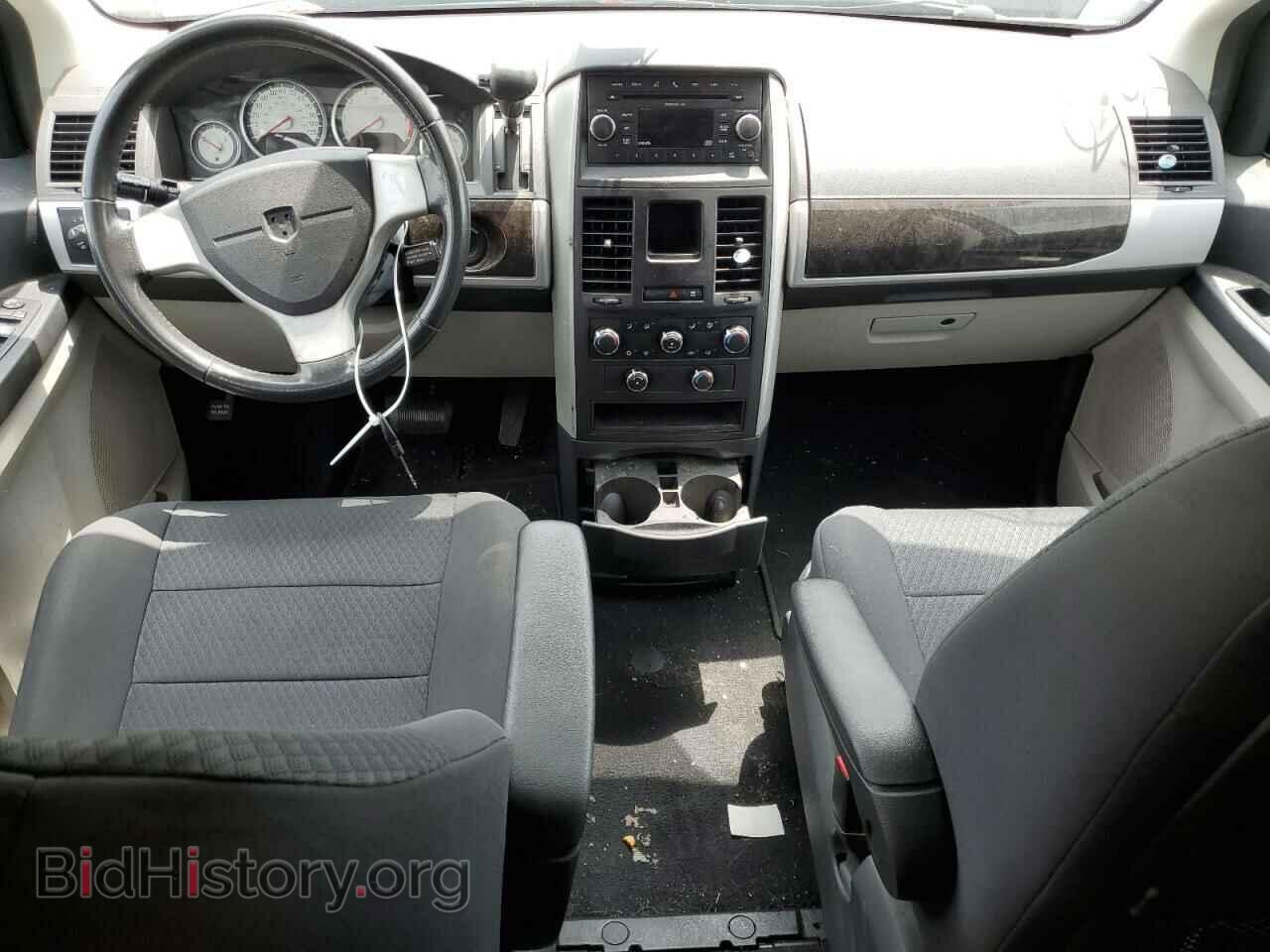2010 DODGE CARAVAN - VIN: 2D4RN5D16AR223887 - Фото 8