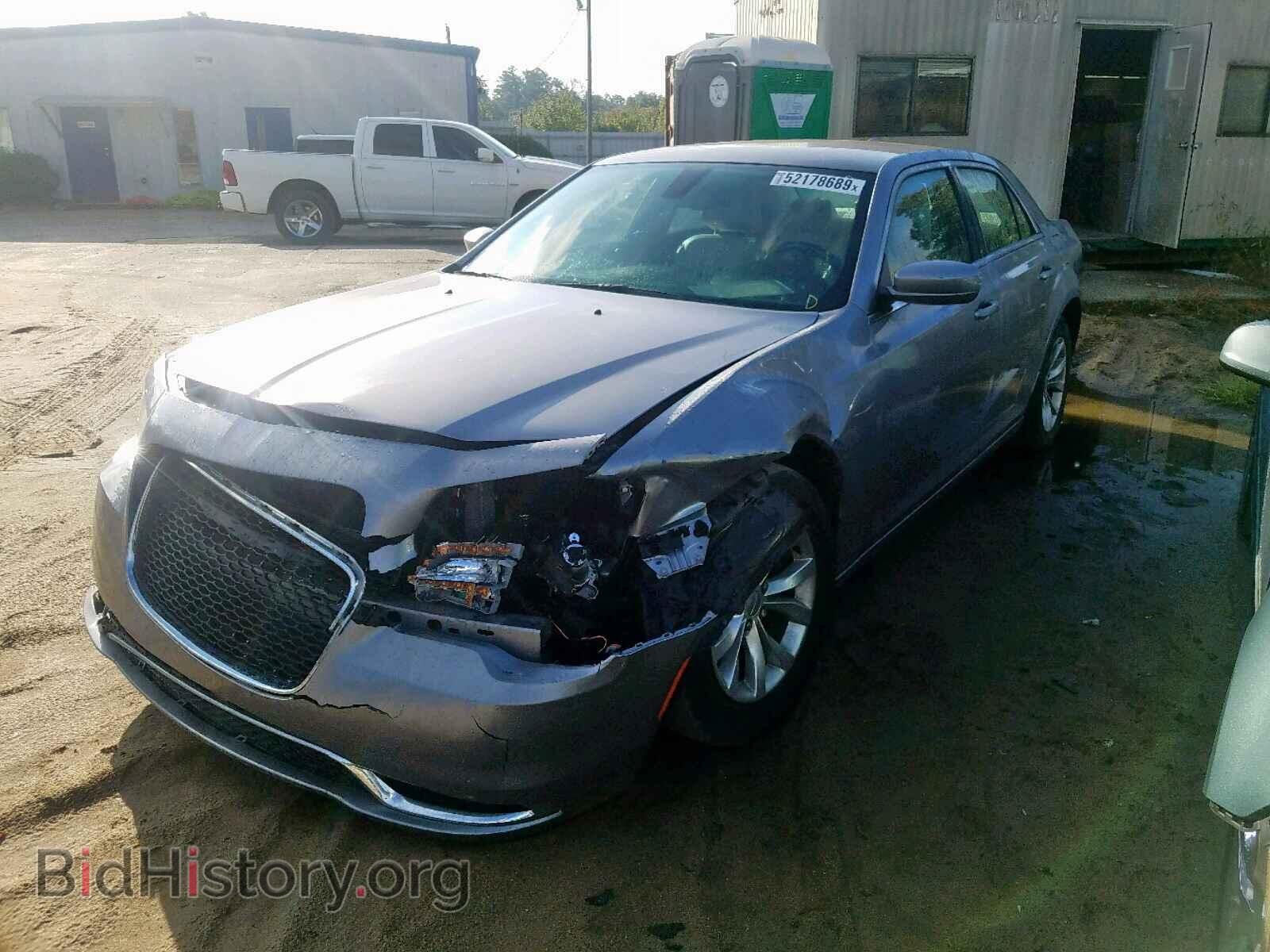 2015 CHRYSLER 300 - VIN: 2C3CCAAG2FH837752 - Фото 2
