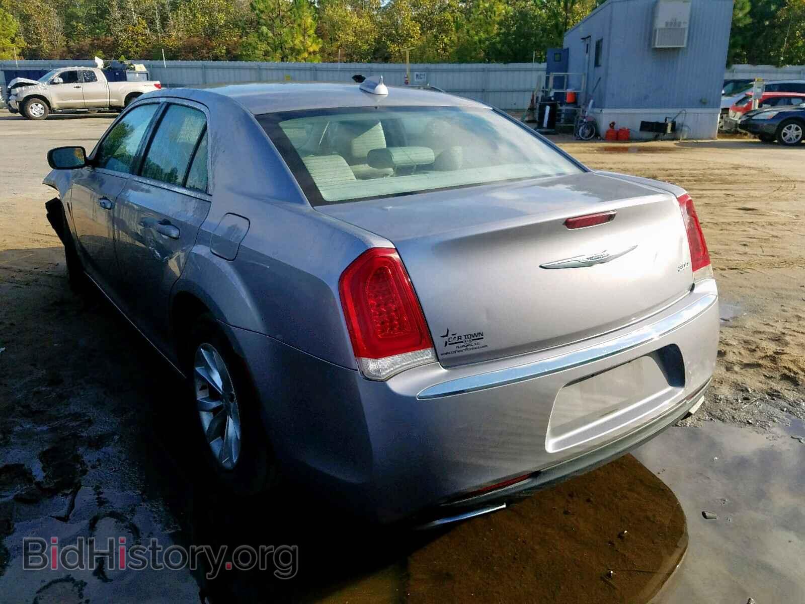 2015 CHRYSLER 300 - VIN: 2C3CCAAG2FH837752 - Фото 3