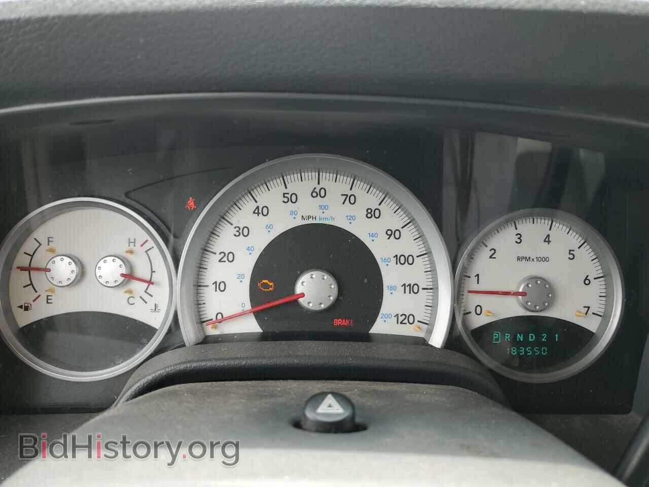 2008 DODGE DURANGO - VIN: 1D8HB48NX8F116496 - Фото 9