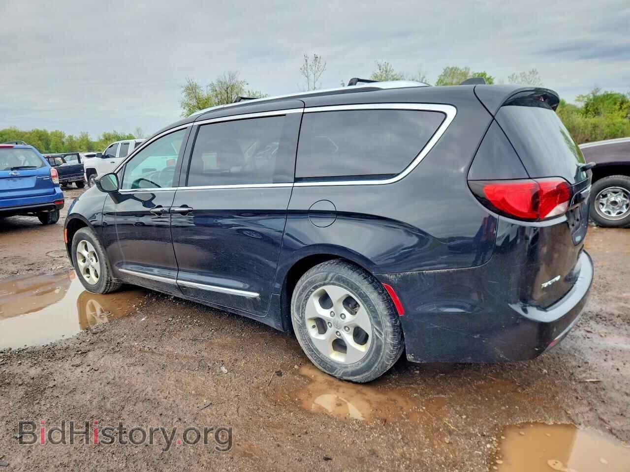 2017 CHRYSLER PACIFICA - VIN: 2C4RC1EG5HR757780 - Фото 2