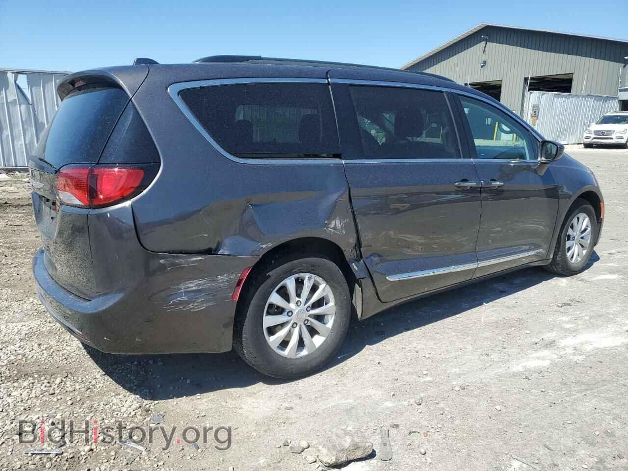 2017 CHRYSLER PACIFICA - VIN: 2C4RC1BG9HR704892 - Фото 3
