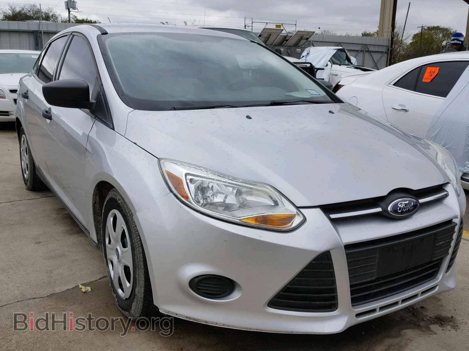 Photo 1FAHP3E23CL347213 - FORD FOCUS 2012