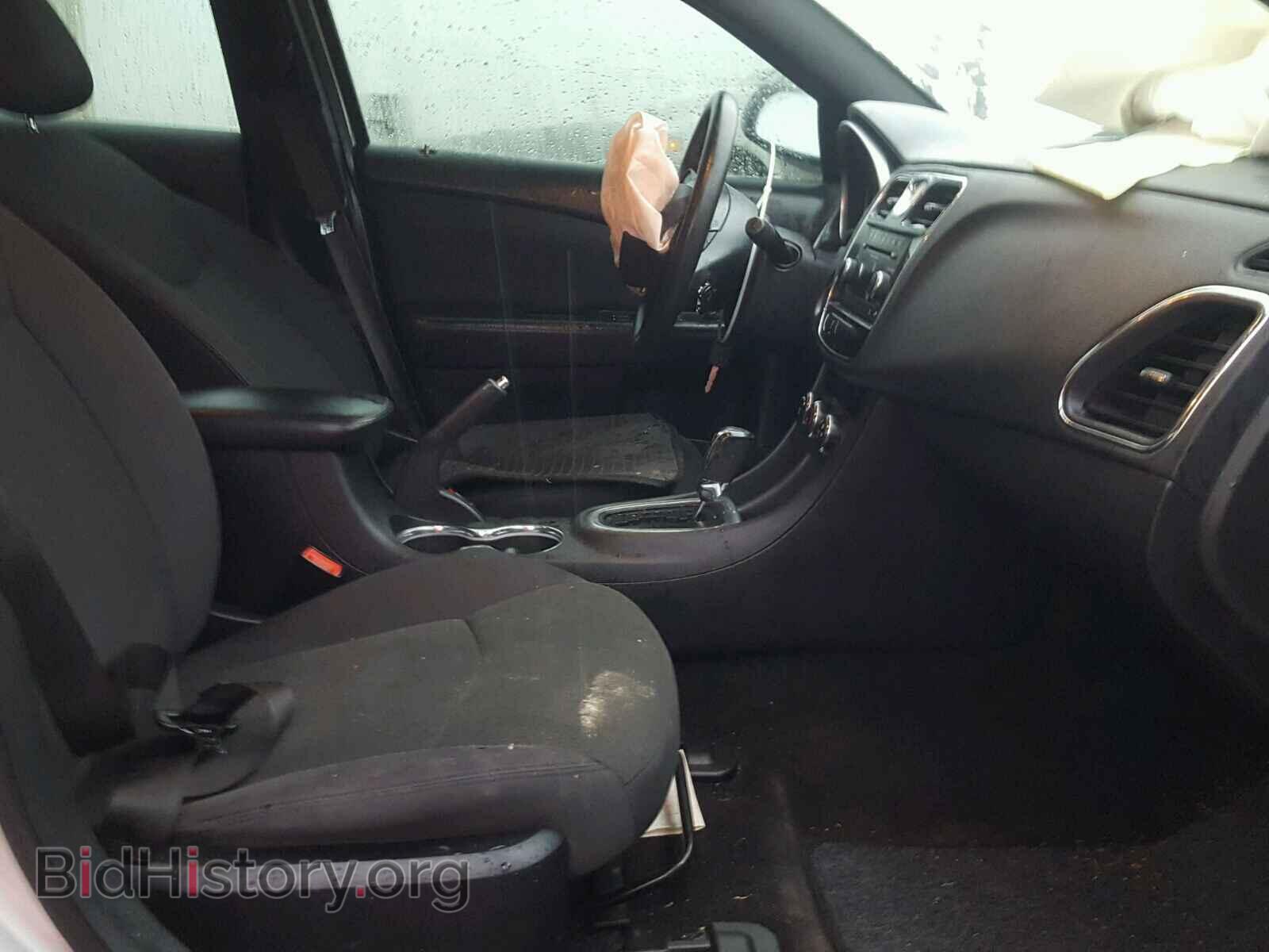 2012 CHRYSLER 200 - VIN: 1C3CCBAB3CN203038 - Фото 5