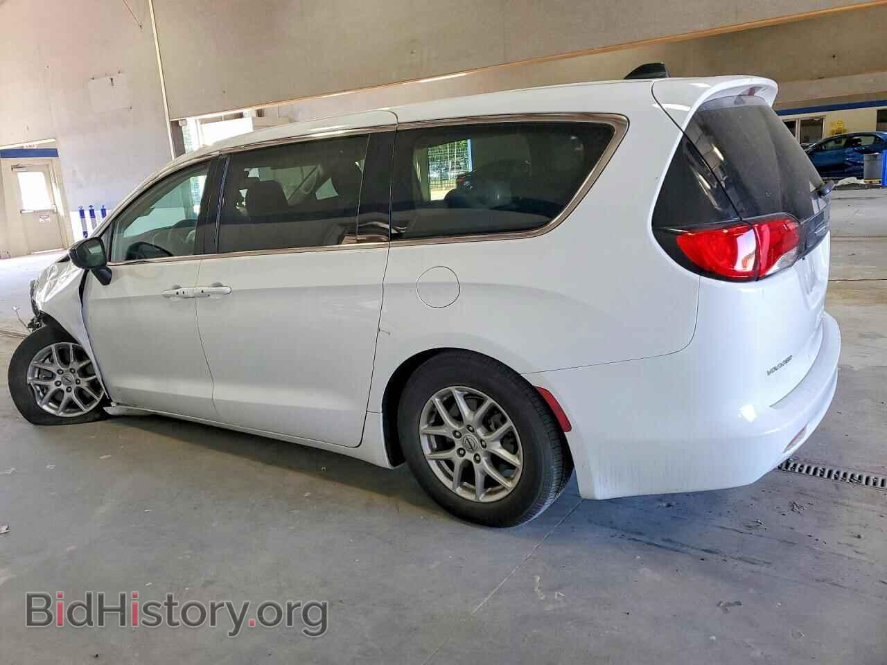 2024 CHRYSLER MINIVAN - VIN: 2C4RC1CG6RR200493 - Photo 2