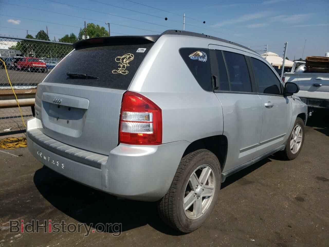 2010 JEEP COMPASS - VIN: 1J4NF4FB4AD549015 - Фото 4