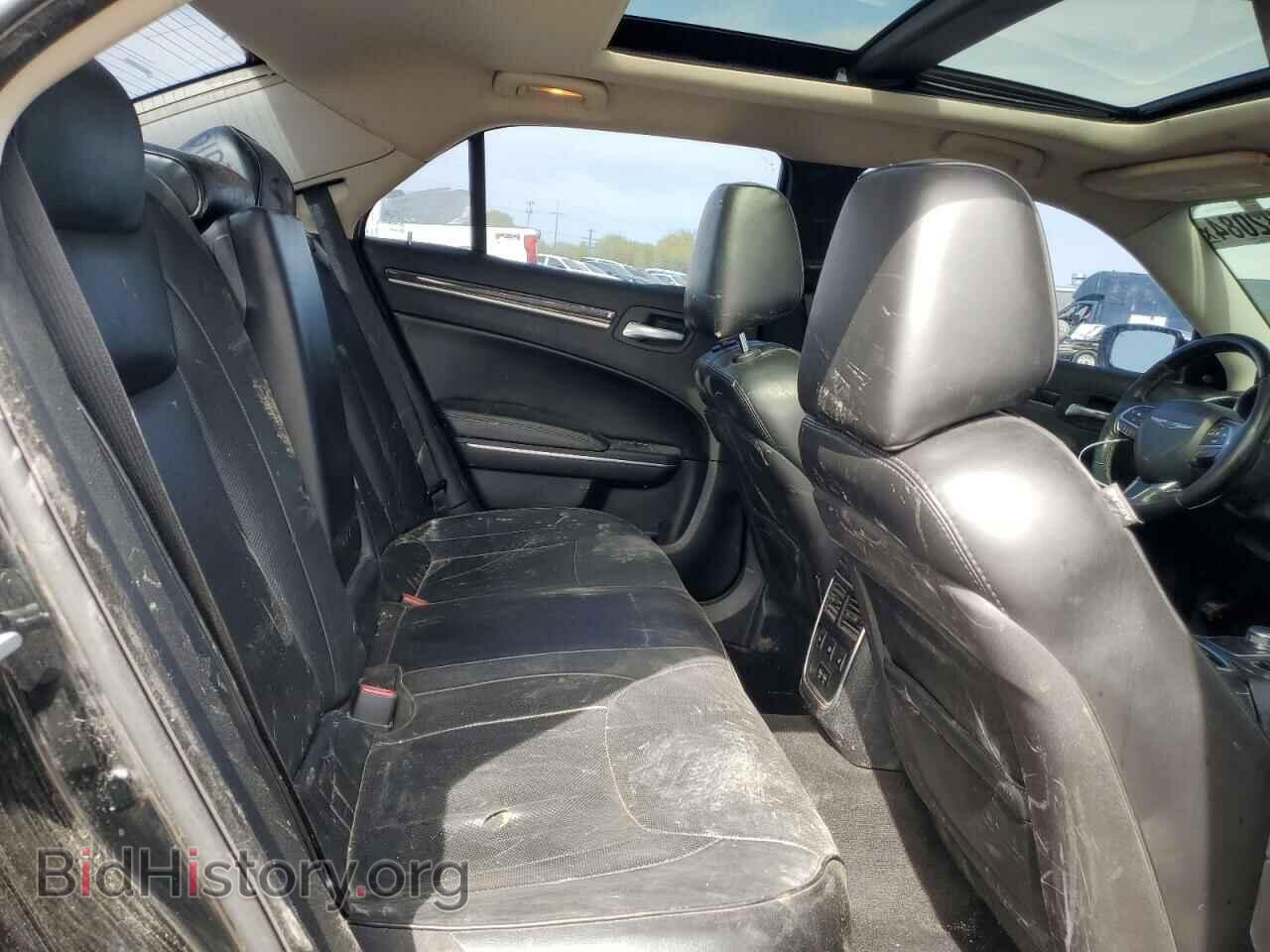 2016 CHRYSLER 300 - VIN: 2C3CCAEG4GH105599 - Фото 10