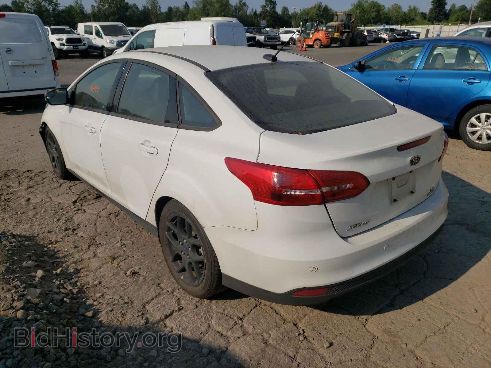 2016 FORD FOCUS - VIN: 1FADP3F23GL331936 - Photo 3