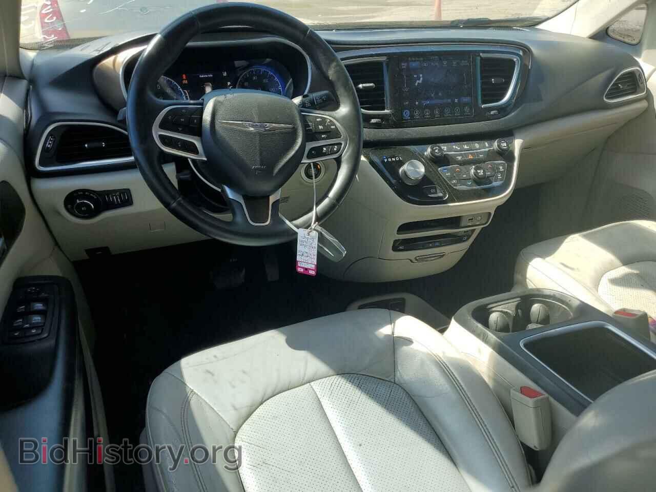 2017 CHRYSLER PACIFICA - VIN: 2C4RC1EG3HR796884 - Photo 8
