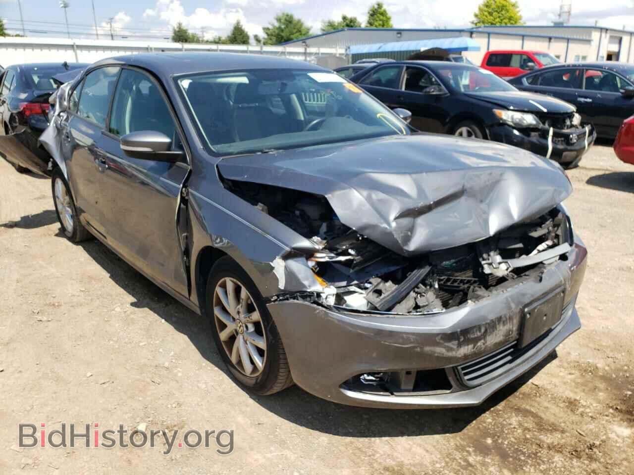 Фотография 3VWBP7AJ7CM339633 - VOLKSWAGEN JETTA 2012