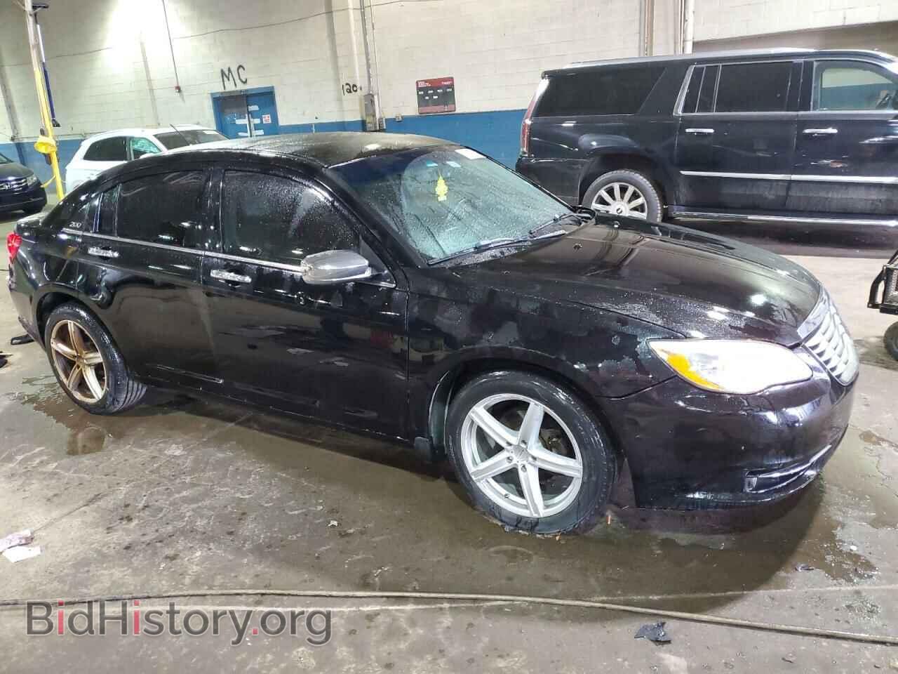 2012 CHRYSLER 200 - VIN: 1C3CCBCG2CN304581 - Фото 4