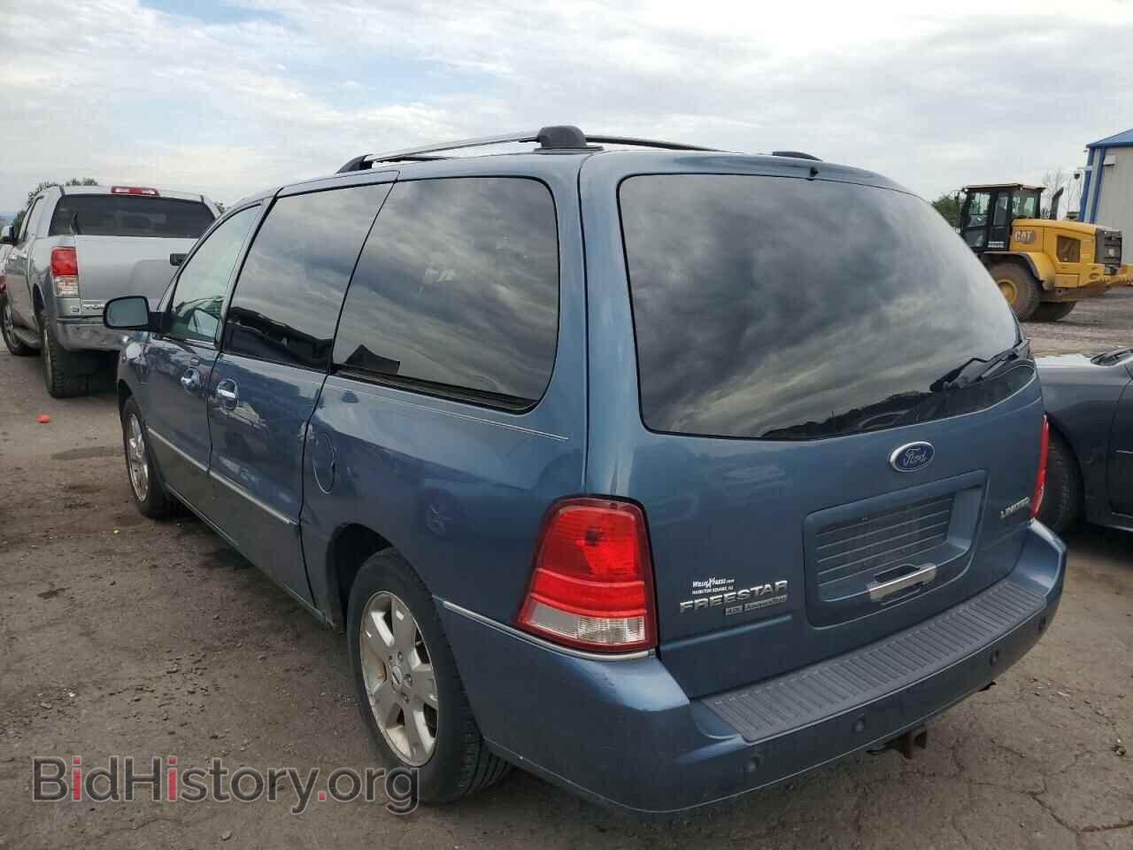 2006 FORD FREESTAR - VIN: 2FMDA58266BA48655 - Фото 3