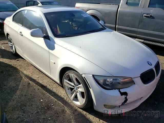 Photo WBAKE5C58BE429727 - BMW 3 SERIES 2011