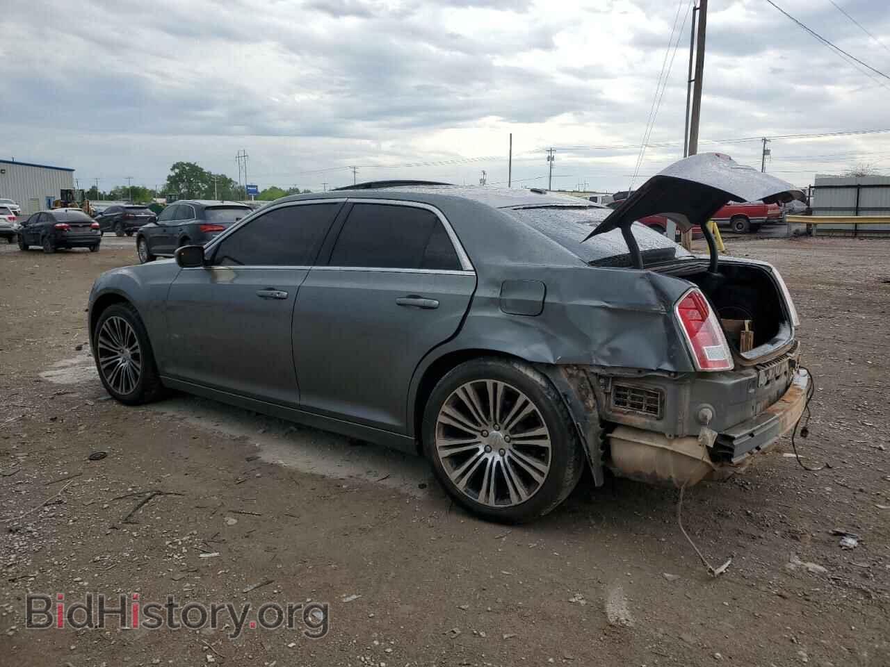2012 CHRYSLER 300 - VIN: 2C3CCABG8CH140404 - Фото 2