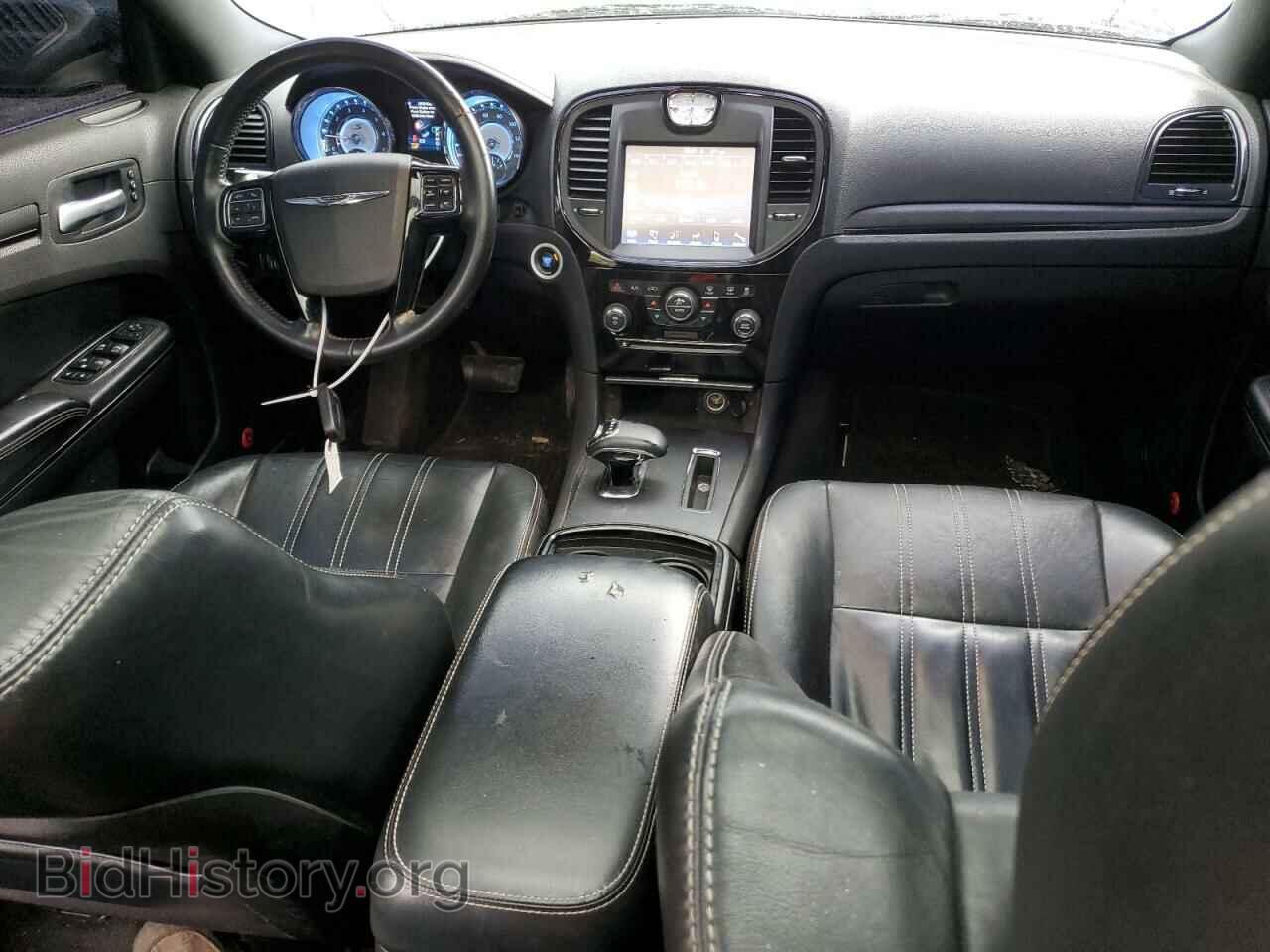2012 CHRYSLER 300 - VIN: 2C3CCABG8CH140404 - Фото 8