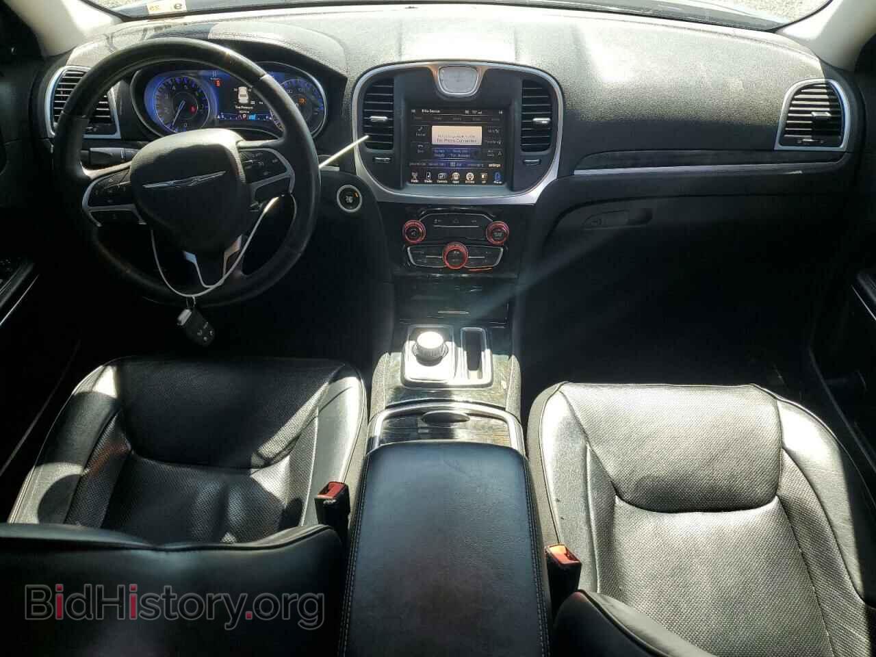 2016 CHRYSLER 300 - VIN: 2C3CCAEG3GH343430 - Фото 8