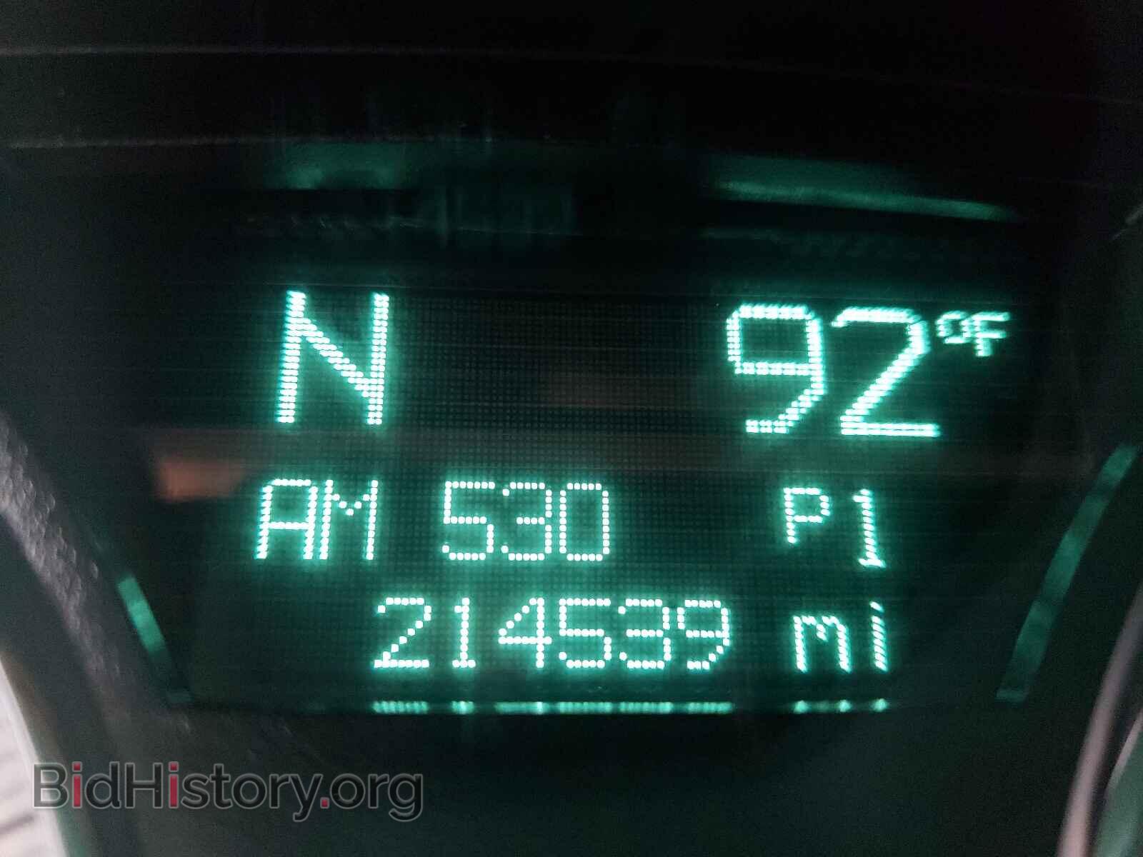 2010 CHRYSLER 300 - VIN: 2C3CA2CV6AH329669 - Фото 8