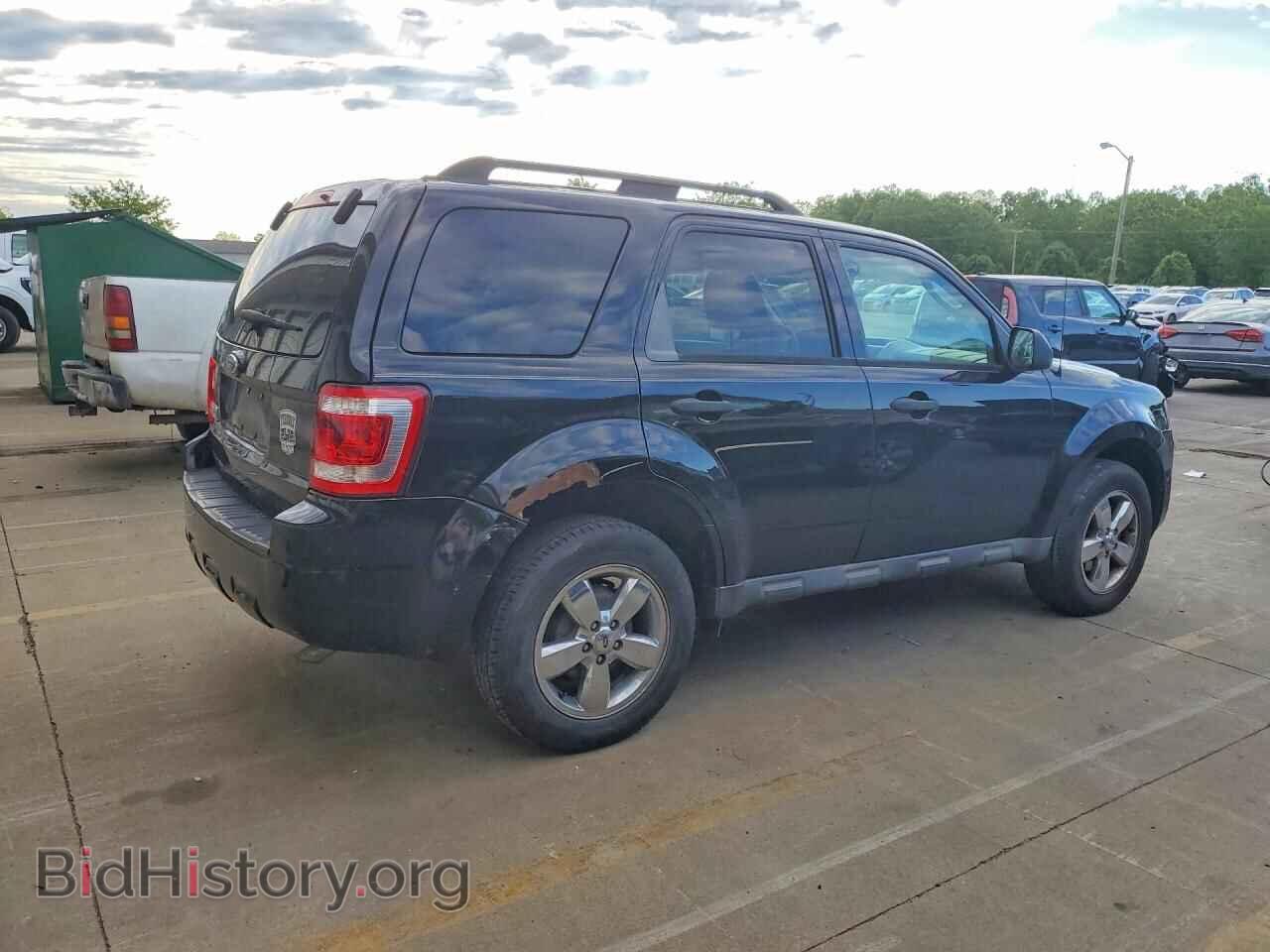 2009 FORD ESCAPE - VIN: 1FMCU03759KA45121 - Фото 3