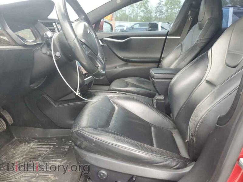2016 Tesla MODEL S (VIN 5YJSA1E24GF151375) — фото 7 из 14