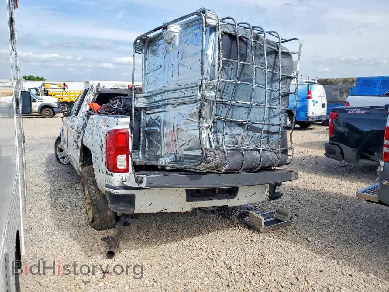 2017 CHEVROLET SILVERADO - VIN: 1C6SRFHT7MN581707 - Фото 2