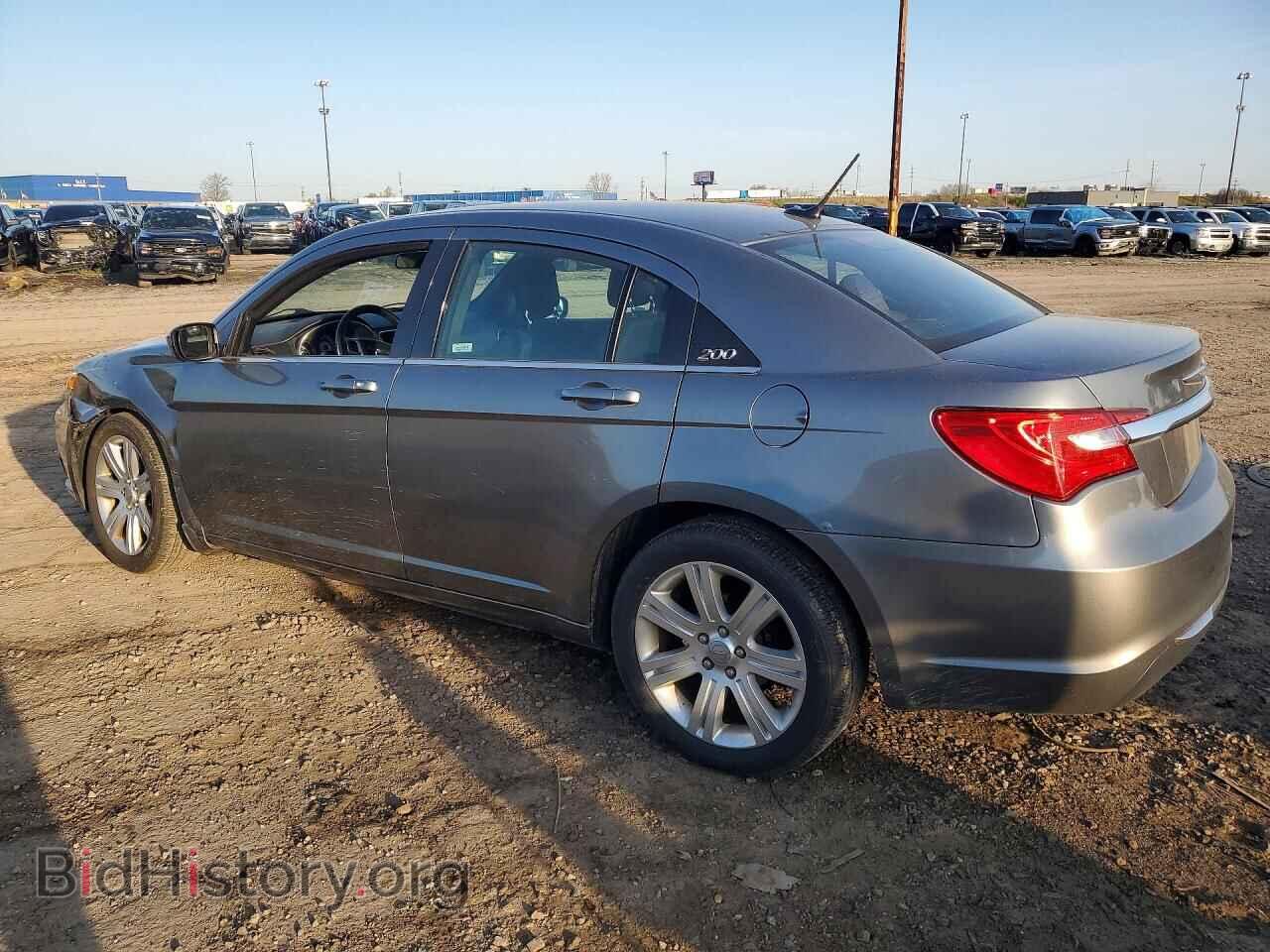 2013 CHRYSLER 200 - VIN: 1C3CCBBB0DN763907 - Фото 2