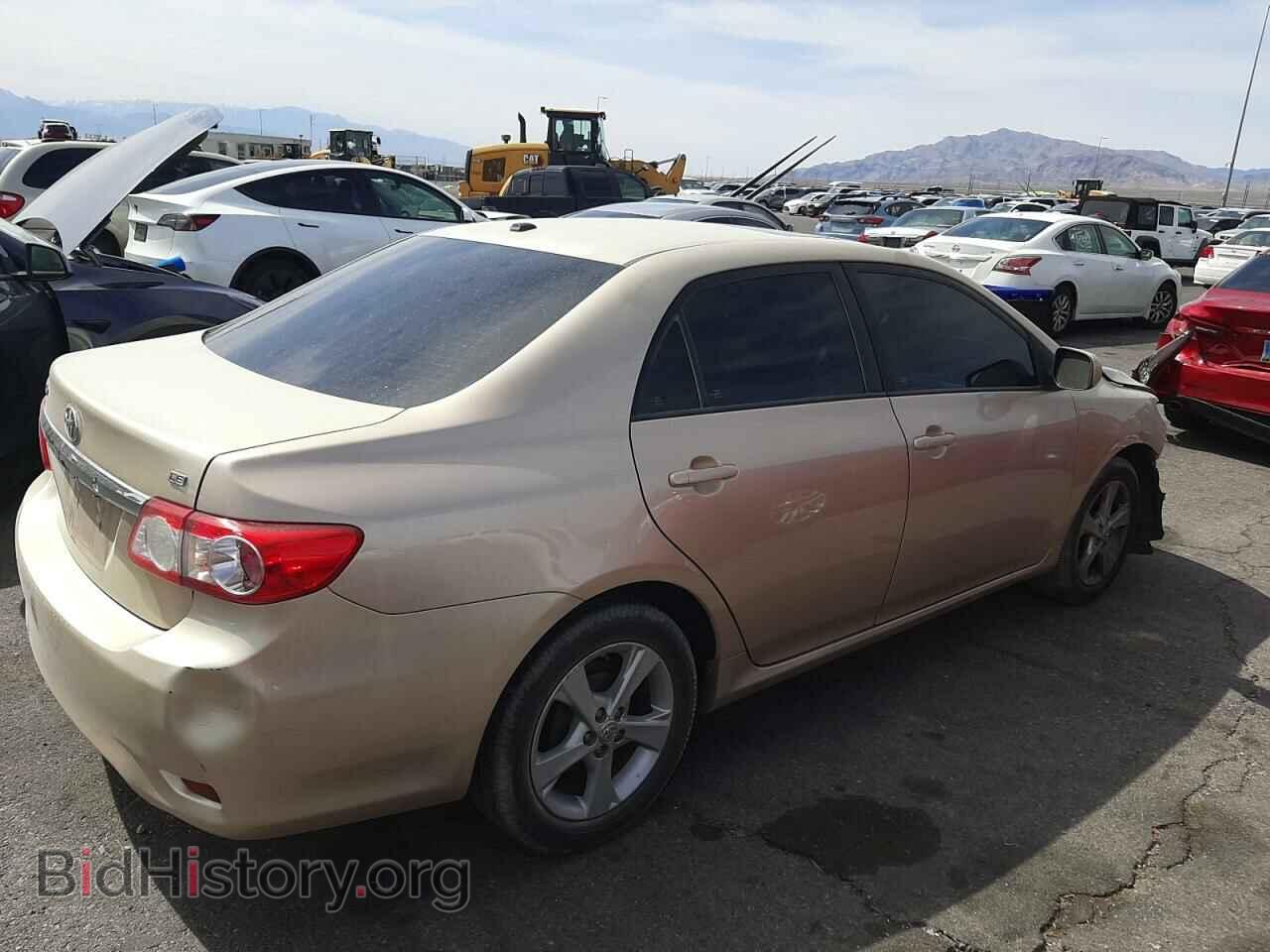 2011 TOYOTA COROLLA - VIN: 2T1BU4EE8BC735441 - Фото 4