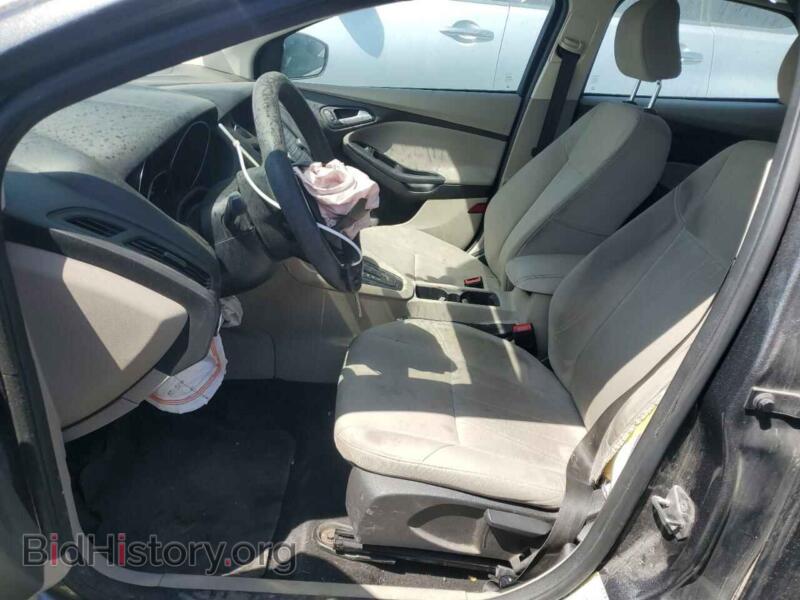 2017 Ford FOCUS (VIN 1FADP3F28HL267507) — photo 7 of 12