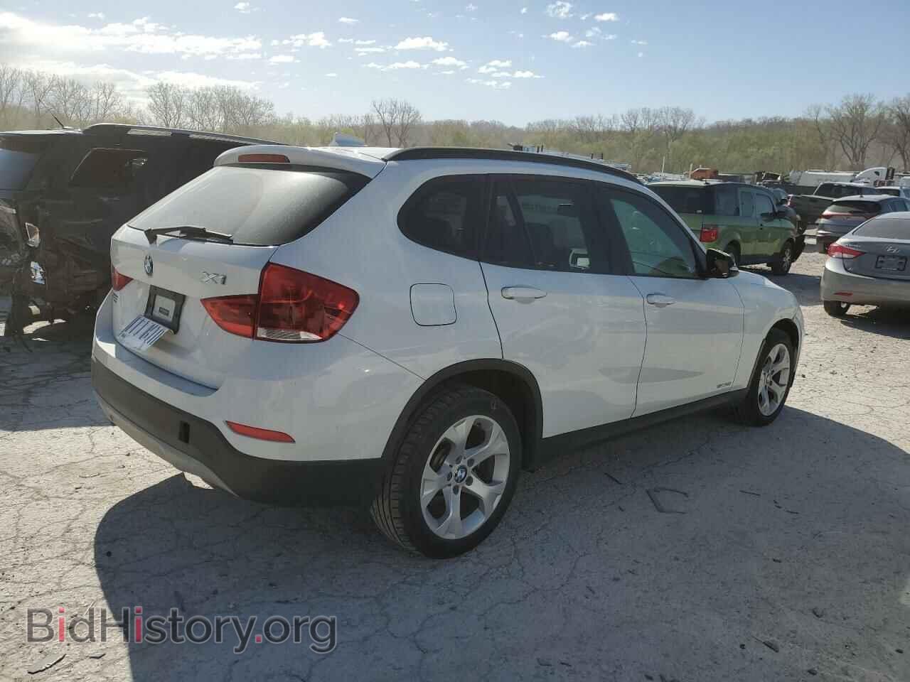 2014 BMW X1 - VIN: WBAVM1C52EVW55873 - Фото 3