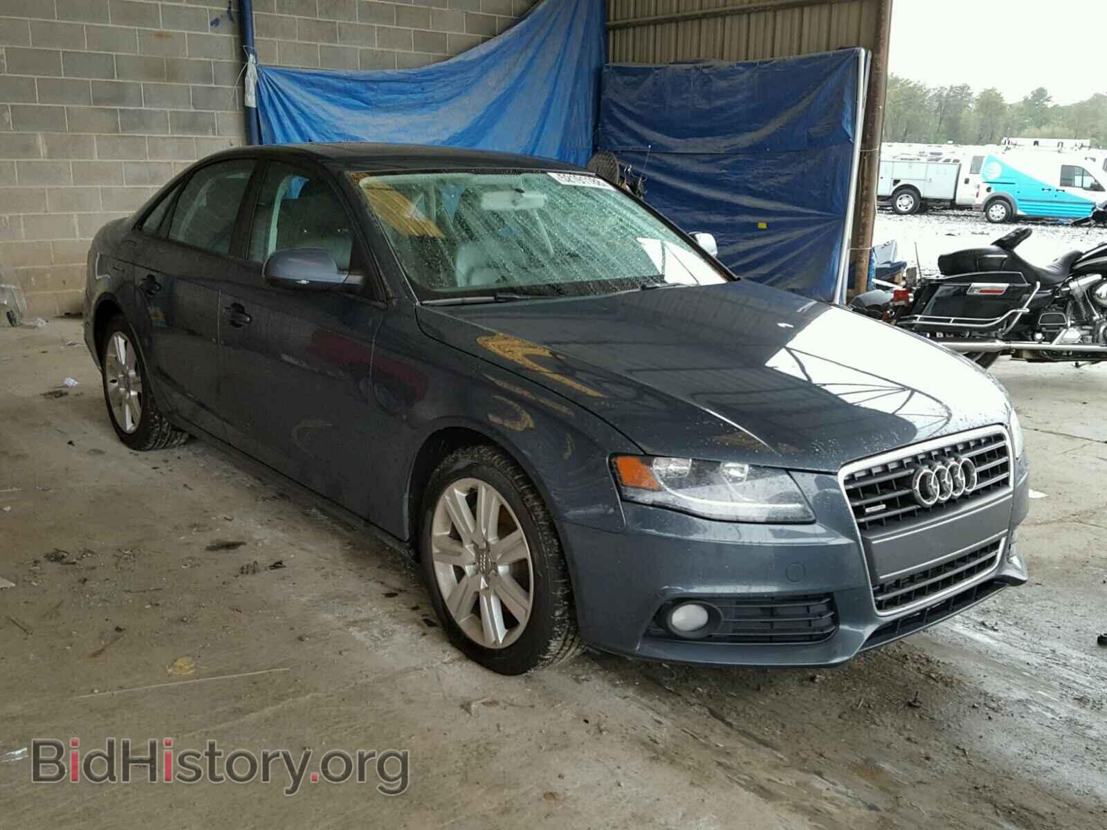 Фотография WAUDFAFLXBN023635 - AUDI A4 2011