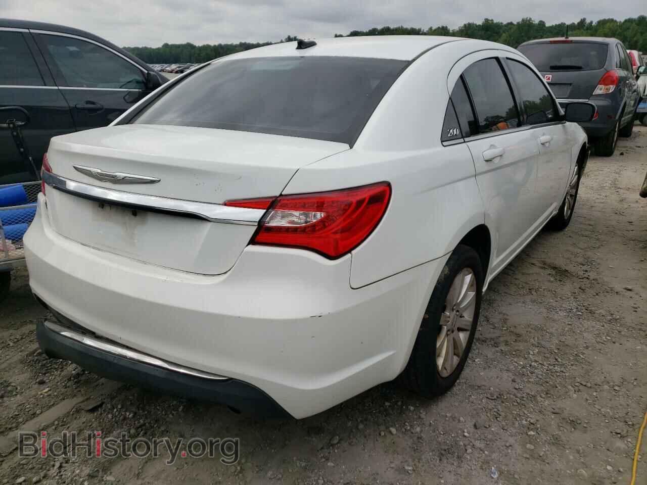 2012 CHRYSLER 200 - VIN: 1C3CCBBBXCN104778 - Фото 4