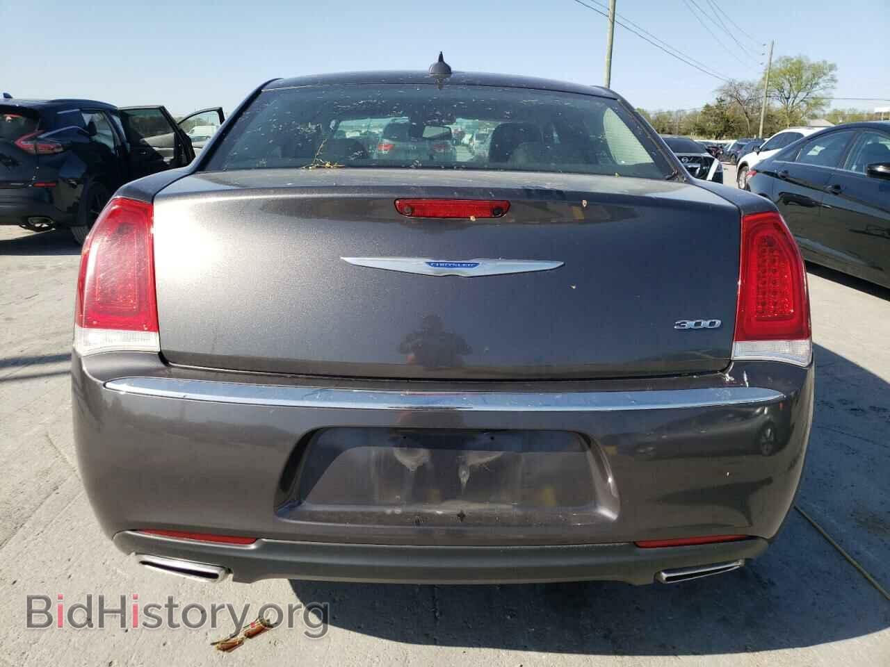2019 CHRYSLER 300 - VIN: 2C3CCAEG4KH609787 - Фото 6