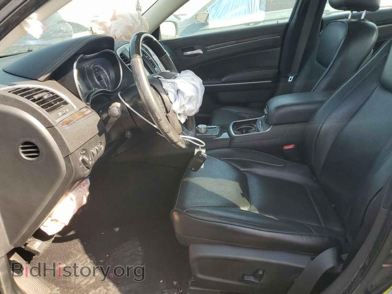 2019 CHRYSLER 300 - VIN: 2C3CCAEG4KH609787 - Фото 7