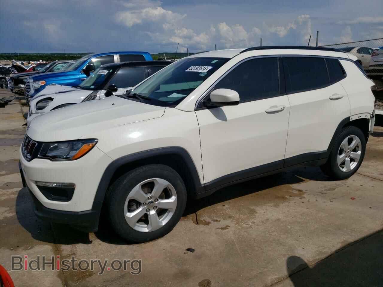 Фотография 3C4NJCBB3KT655200 - JEEP COMPASS 2019