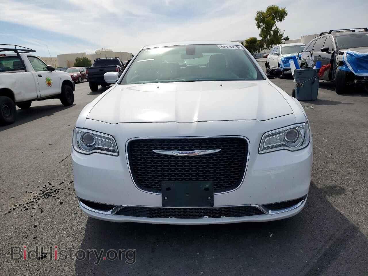 2015 CHRYSLER 300 - VIN: 2C3CCAAG2FH779741 - Фото 5