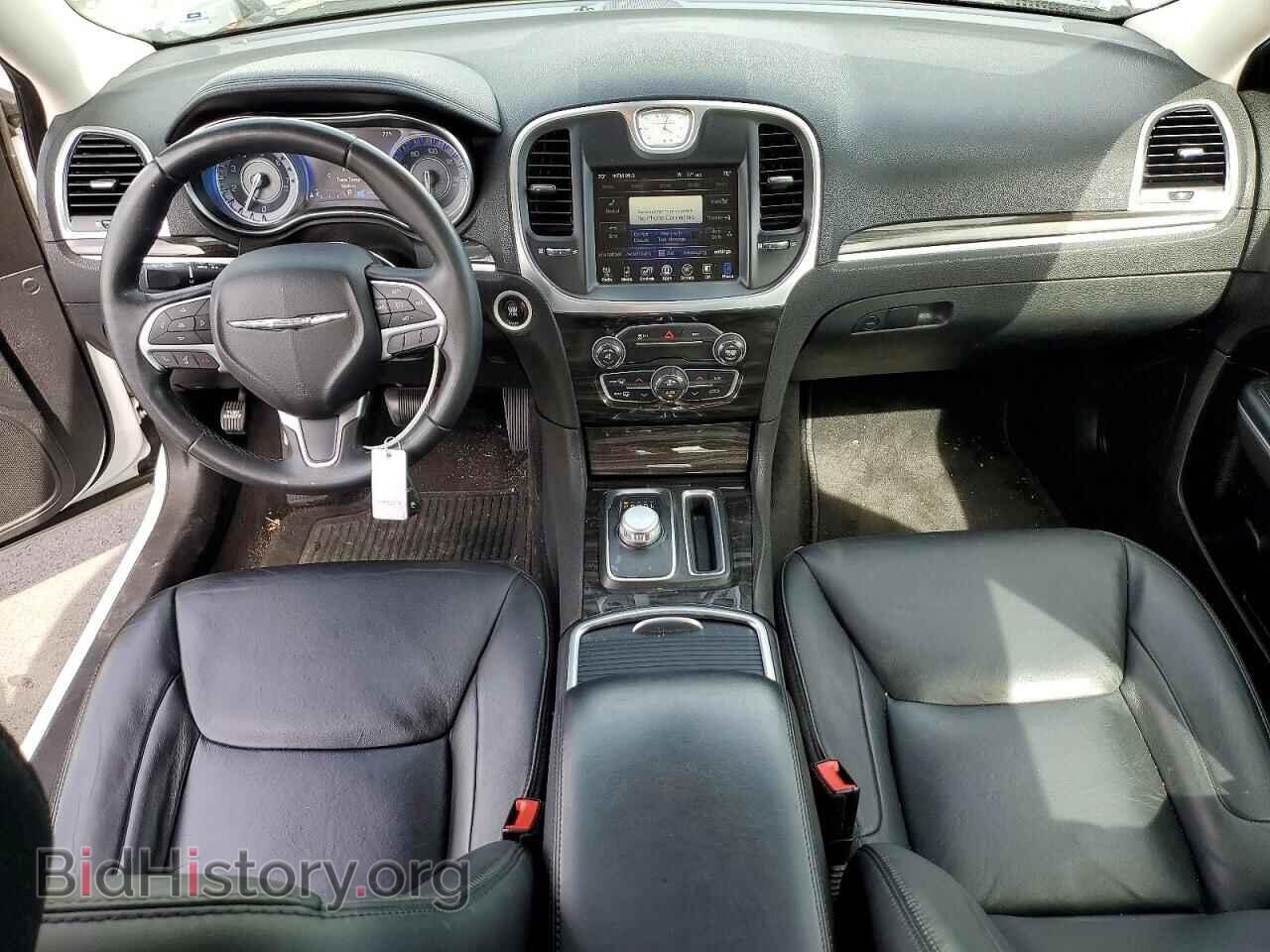 2015 CHRYSLER 300 - VIN: 2C3CCAAG2FH779741 - Фото 8