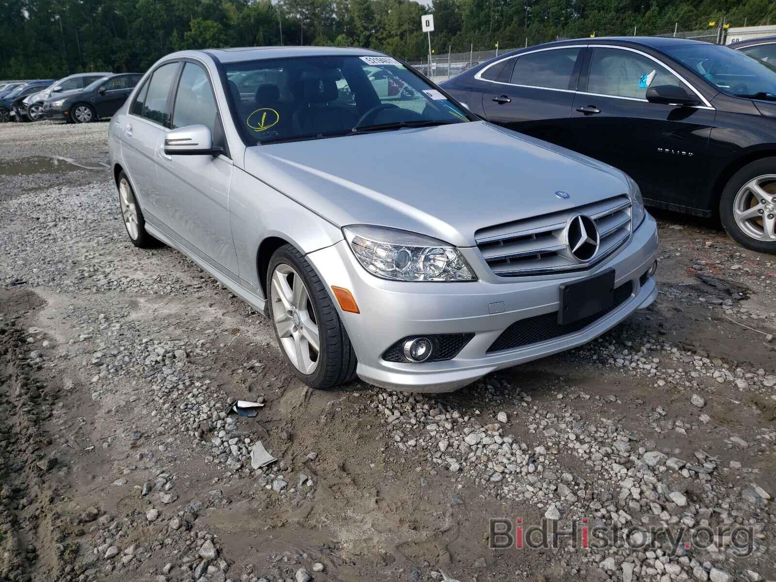 Photo WDDGF5EB6AR117931 - MERCEDES-BENZ C CLASS 2010