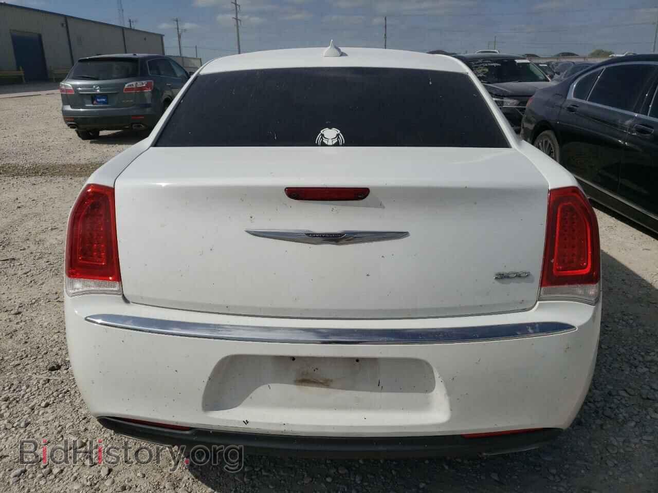 2015 CHRYSLER 300 - VIN: 2C3CCAAG7FH891709 - Photo 6
