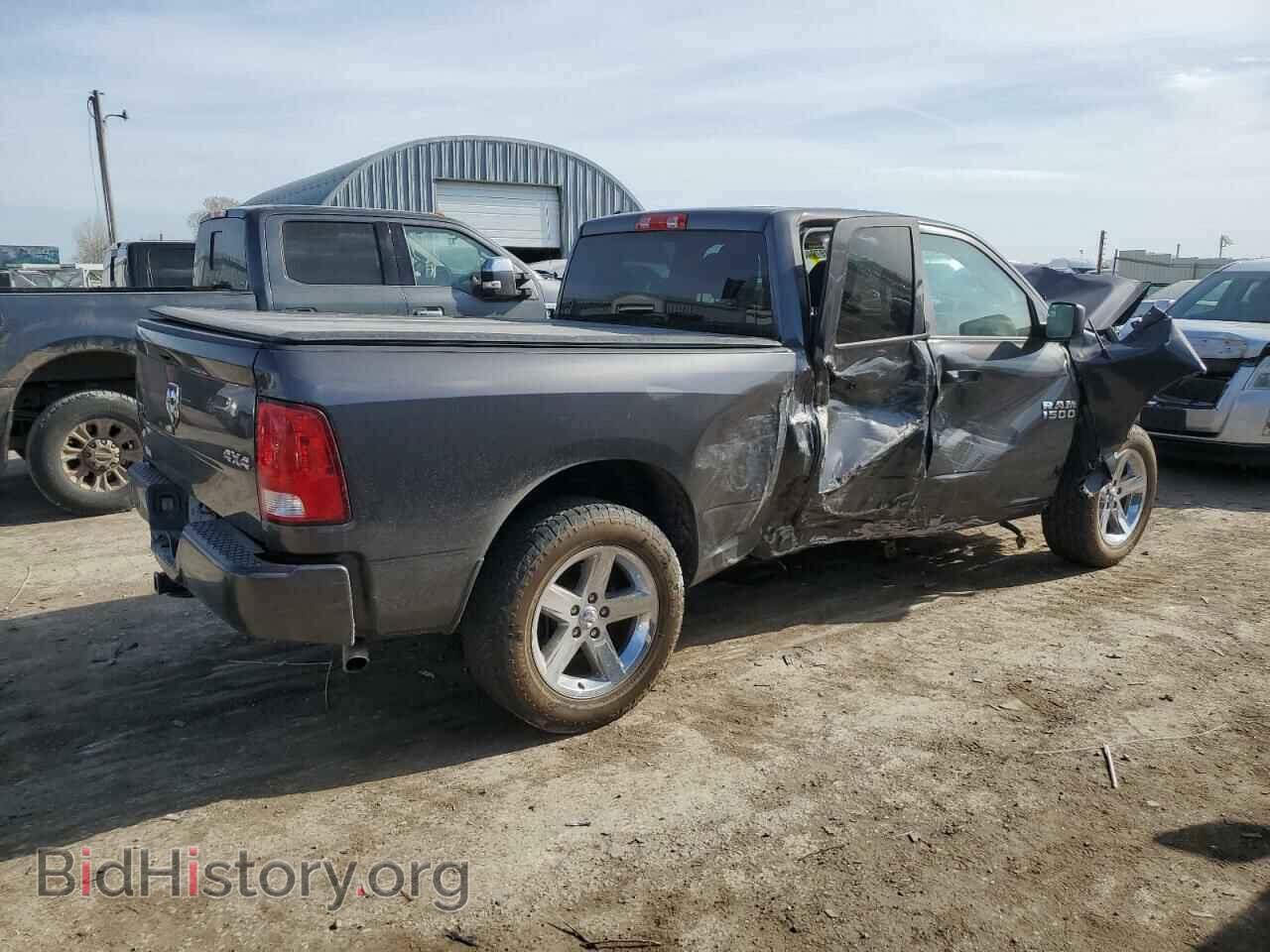2018 RAM 1500 - VIN: 1C6RR7FG3JS215878 - Фото 3